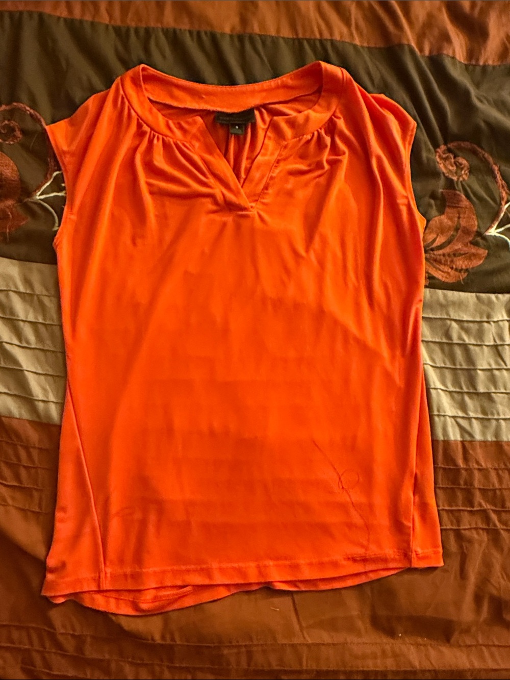 Worthington Bright Orange Sleeveless V-Neck Top
